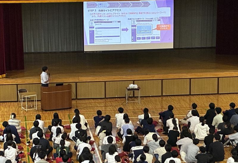 080716　3年進路部講演会 (9)